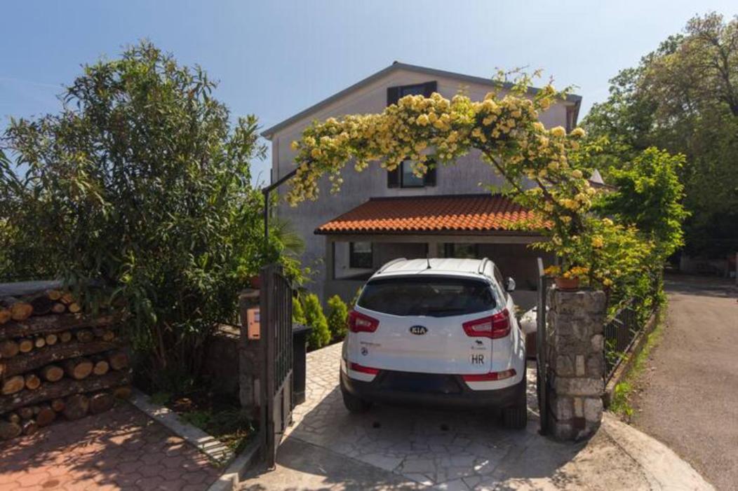 Secret Garden House Apartment Lovran Ngoại thất bức ảnh